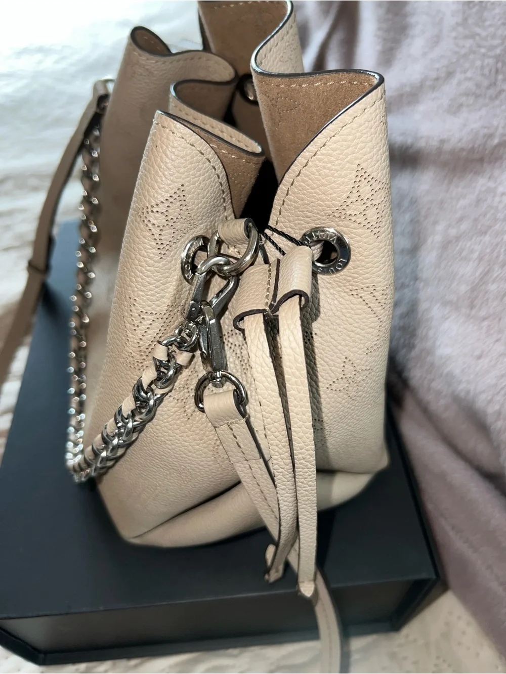Louis Vuitton Beige Monogram Mahina Drawstring Shoulder Bag with Chain